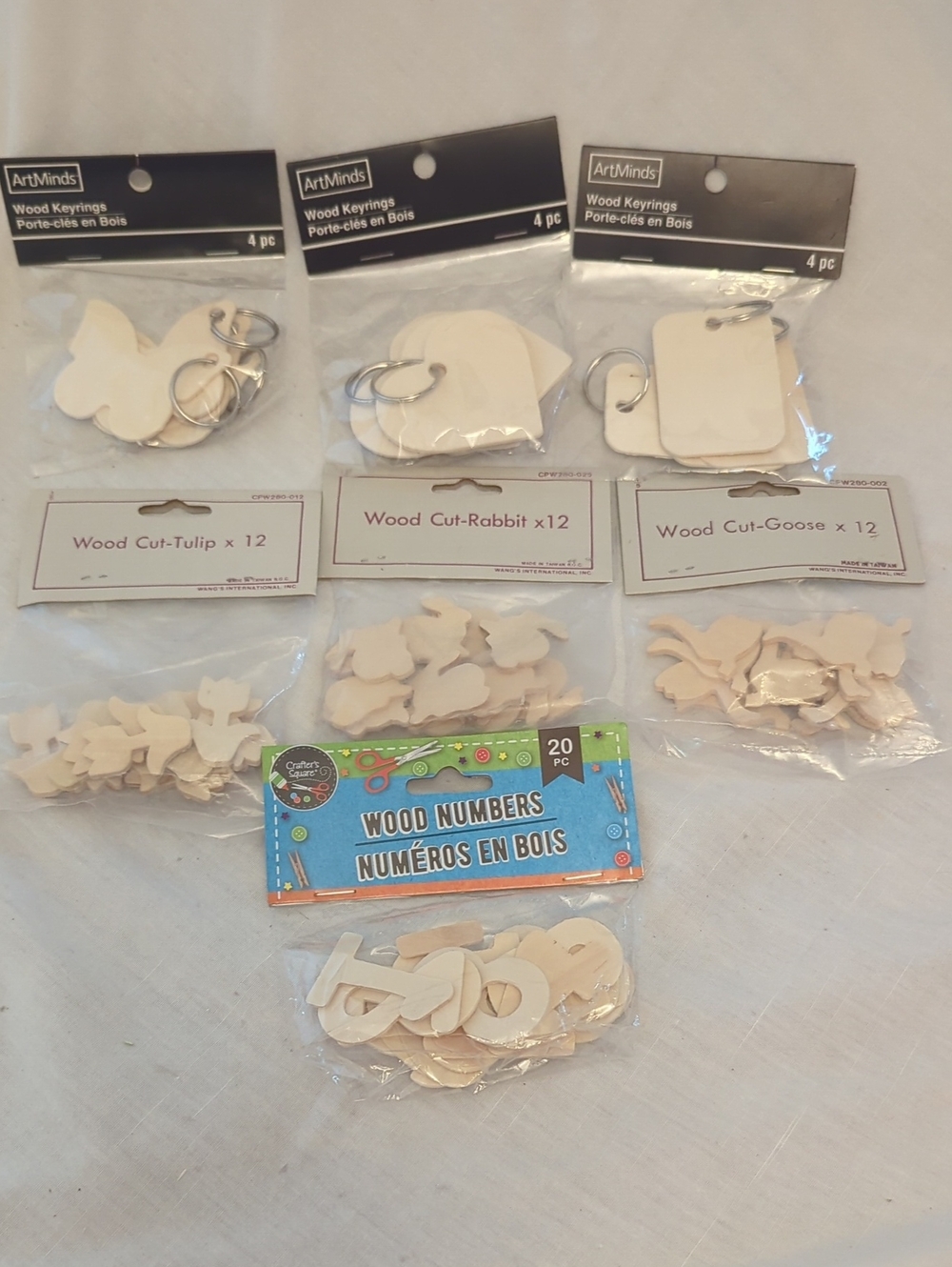 Assorted Wooden Craft Shapes & Keyrings - Natural Wood